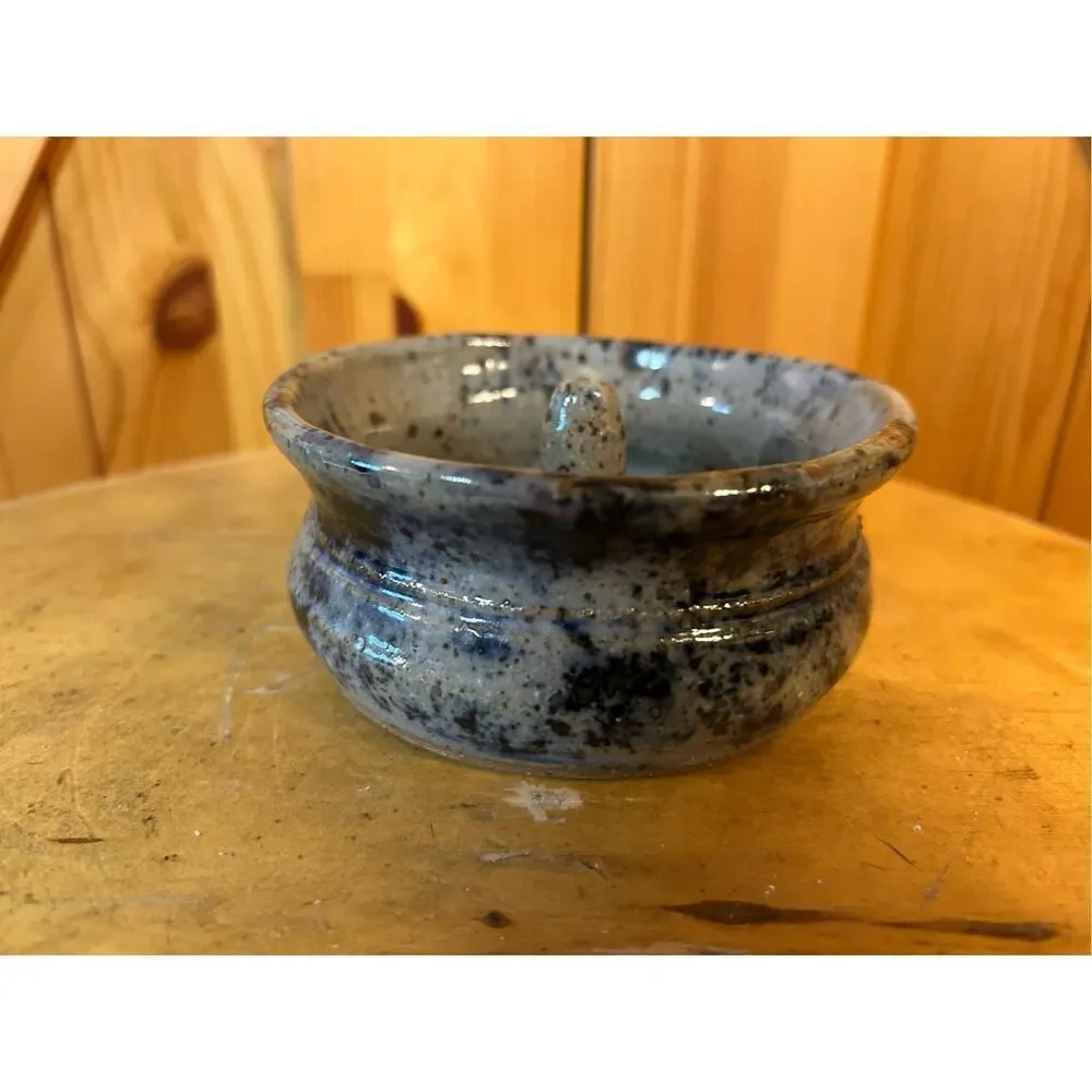 Vintage Pottery Ring Holder 84” (8569)